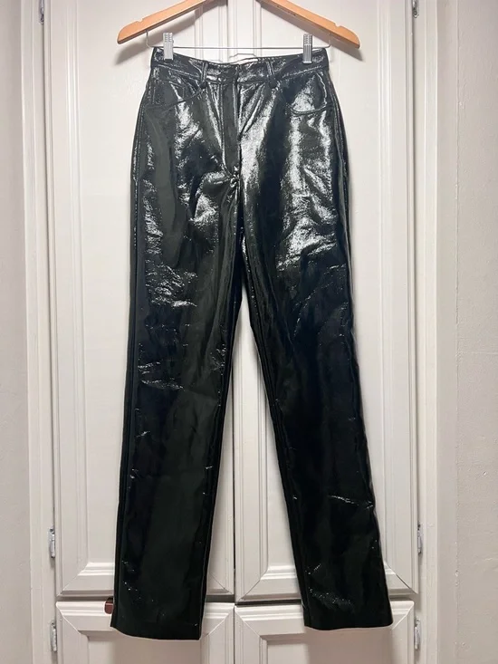 MESHKI Black Oakleigh Straight Leg Patent Pants Faux Leather Black Glossy Small - Picture 2 of 6